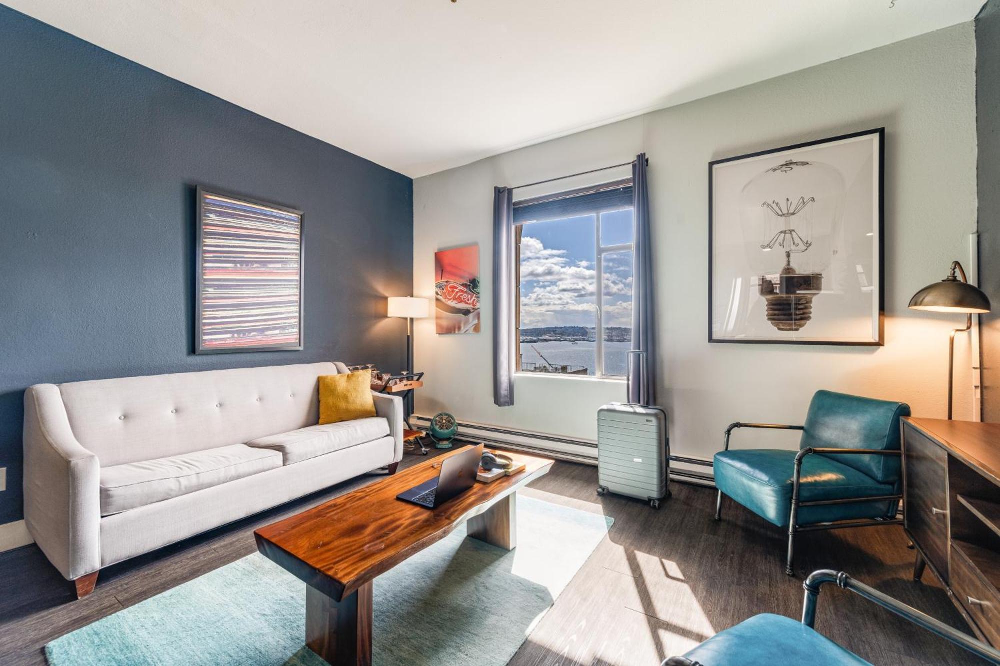 Oxford Apartment By At Mine Hospitality Seattle Bagian luar foto