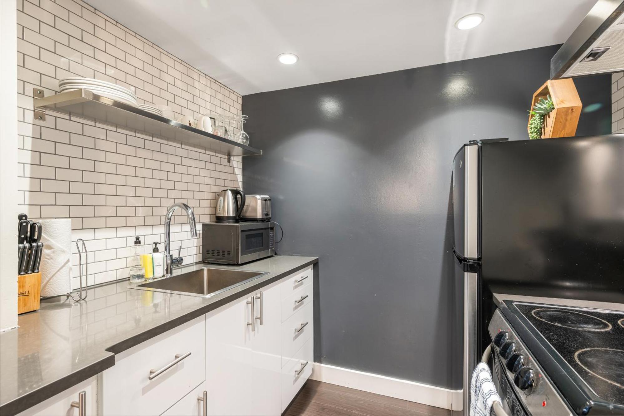 Oxford Apartment By At Mine Hospitality Seattle Bagian luar foto