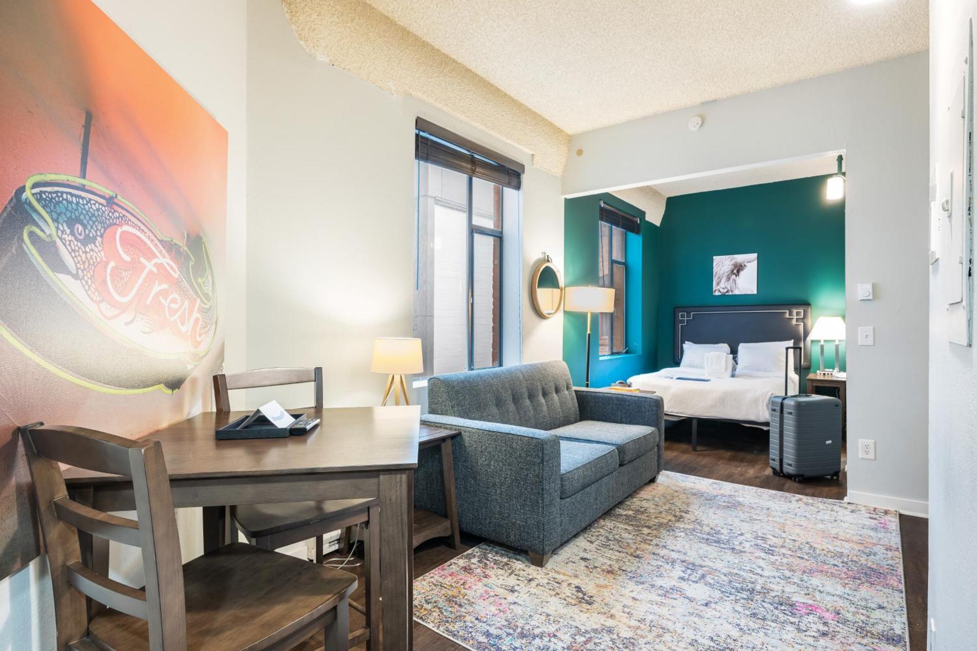 Oxford Apartment By At Mine Hospitality Seattle Bagian luar foto